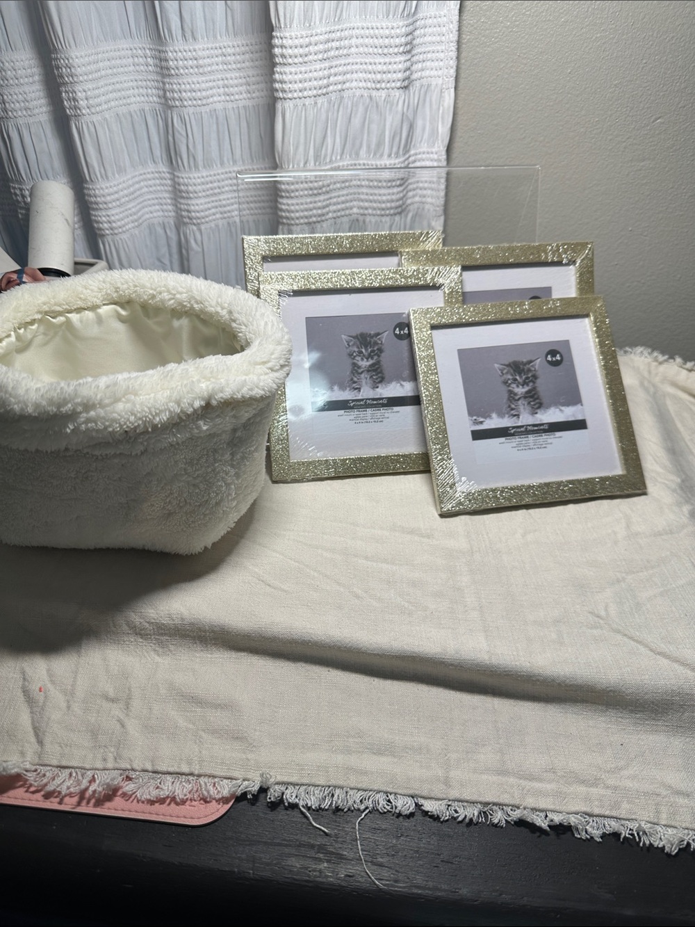 Glitter Gold 4x4 Frame Set - Home Accents and a furry storage basket NWT